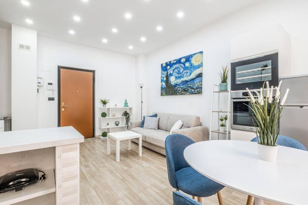 Апартаменты Artistic House Navigli-Duomo Netflix & Design Милан Экстерьер фото